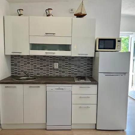 Stela Apartment *