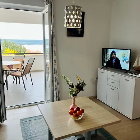 Apartment Stela