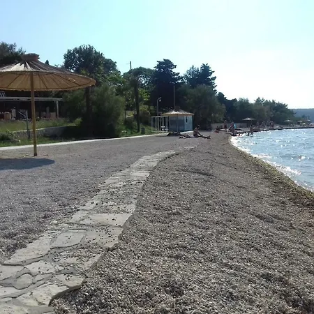 Stela Apartamento Gornji Karin