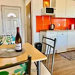 Stela Gornji Karin