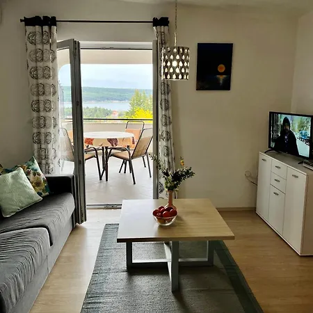Stela Apartament Gornji Karin