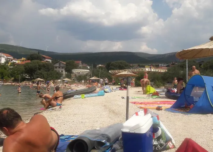 Stela Горни-Карин